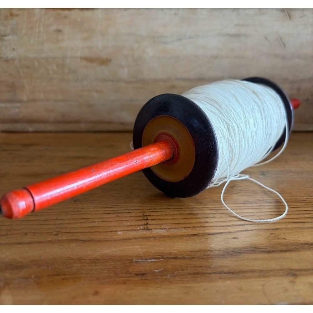 Vintage Kite String Winder Spool Wooden Handle‎ Painted Primitive Folk
